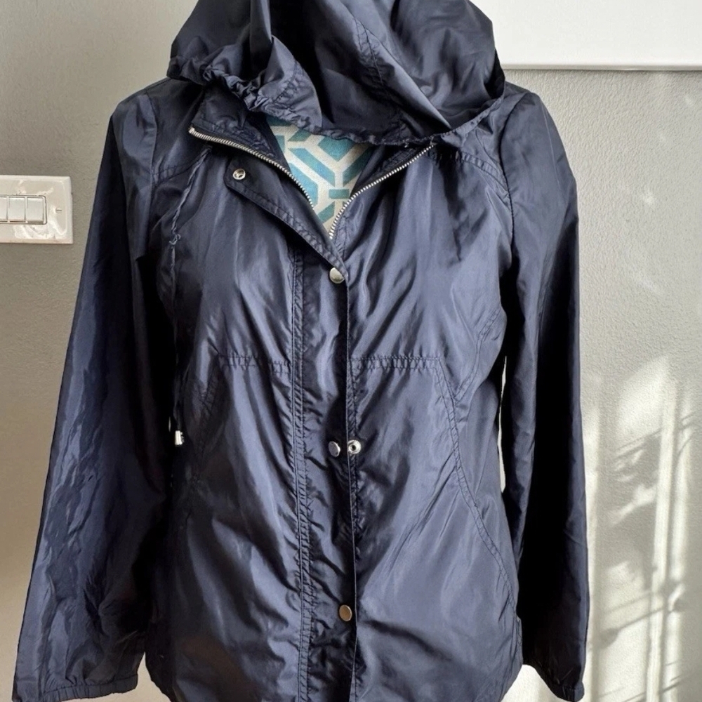 Uge Women's Navy Hooded Jacket size M